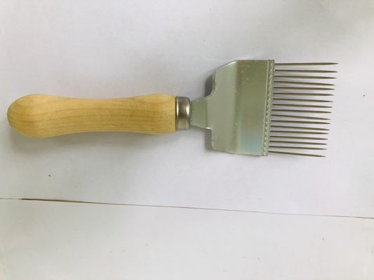 European style uncapping fork Wooden Handle Honey Uncapping Tools