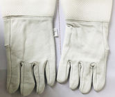 White Sheepskin Beekeeping Gloves , Honey Bee Gloves With White Soft Ventilated Cuff