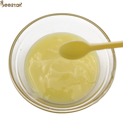 Buy 1.4% 10-HDA Organic Fresh Royal Jelly Natural Bee Products for Beekeeping for health online manufacture
