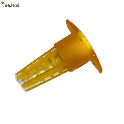 Wholesale Yellow plastic beekeeping queen cage Breeding Queen Bee Cage for beekeeping