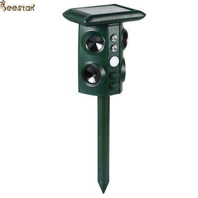 Outdoor Indoor Beekeeping Equipment Solar Powered Animal Repellent For Garden