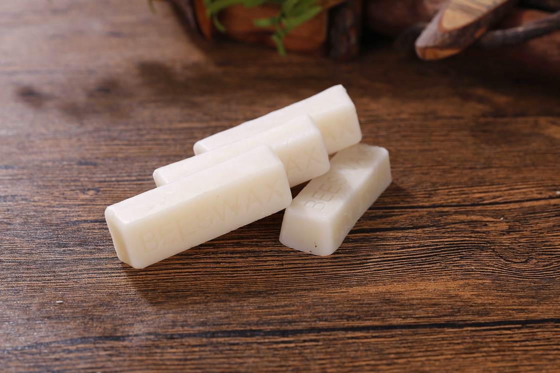 White Beeswax 100% Pure Natural Beeswax In 28g Bar Food Grade