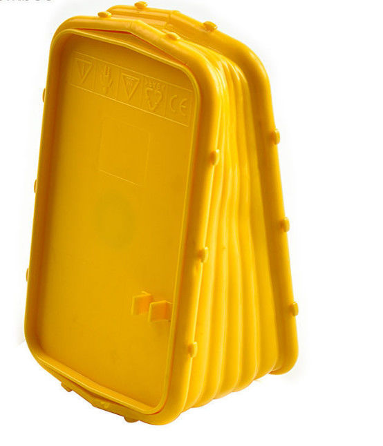 Yellow leather Below Box Bee Hive Equipment , Bee Hive Tool For Beekeepers
