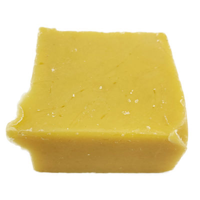 100% Pure Food Grade Organic Beeswax with 62~67℃ Melting Point for Cosmetics and Candles