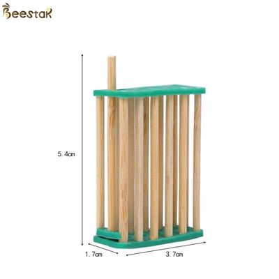 Wholesale Beekeeping Tool Queen rearing Short Baboo Queen Bee Cage for Bee Farm